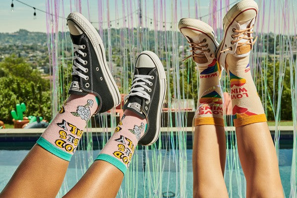 Love Wins - Men's Cotton Crew Funny Socks - steven wick