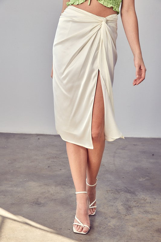 Side Gathered Skirt With Short Slit - steven wick