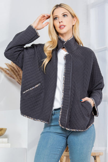 Long-Sleeved Lightweight Quilt Jacket with Pockets