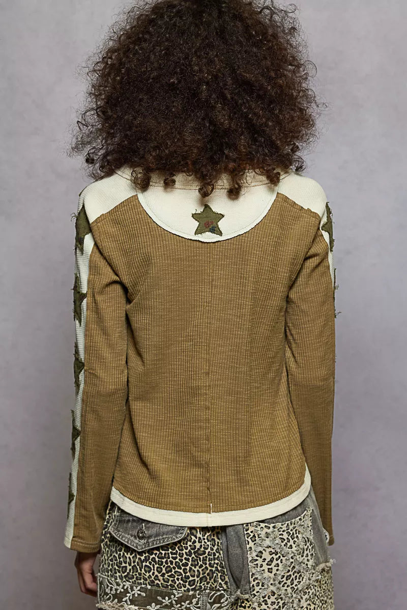 Round Neck Long Sleeved Shirt with Star Patch - steven wick
