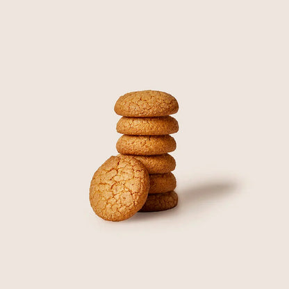 Almond Macaroon Tin - steven wick