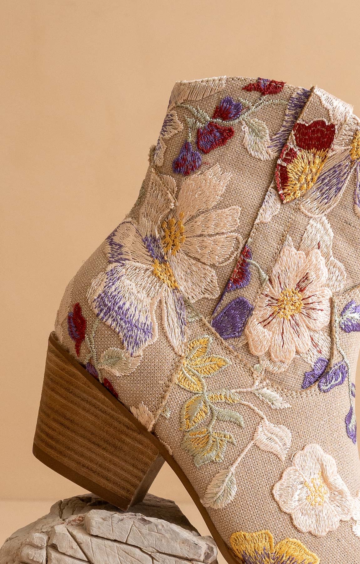 The Wanda | Taupe Floral Appliqu&eacute; Western Boot - steven wick