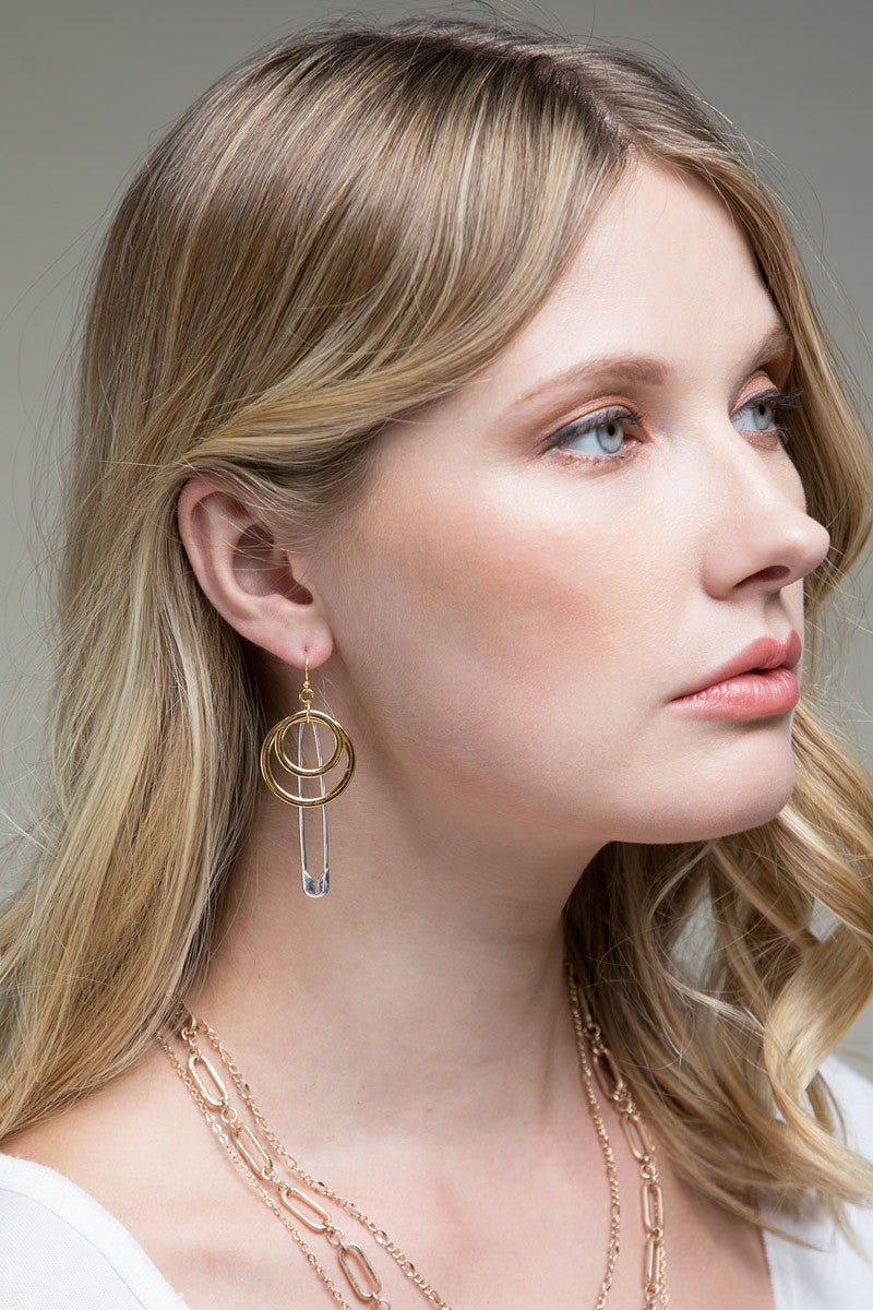 Layered Rings And Safety Pin Motif Dangle Earrings - steven wick